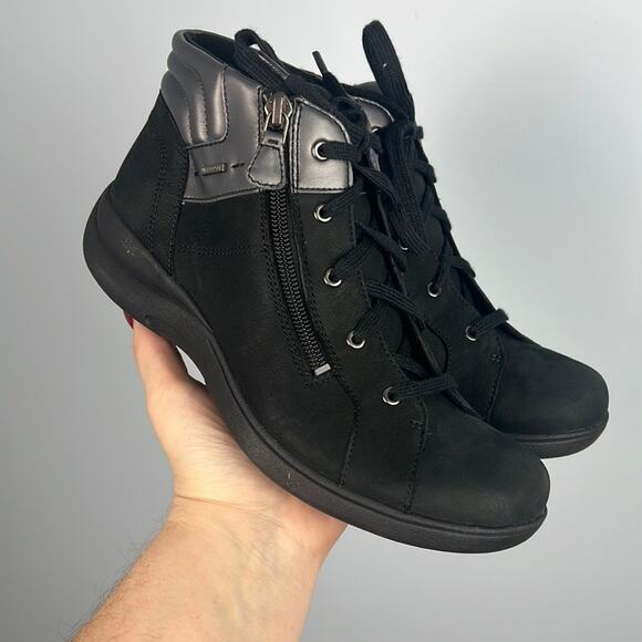 Aravon RS WP low leather boot size 6.5 new in box - Picture 1 of 9